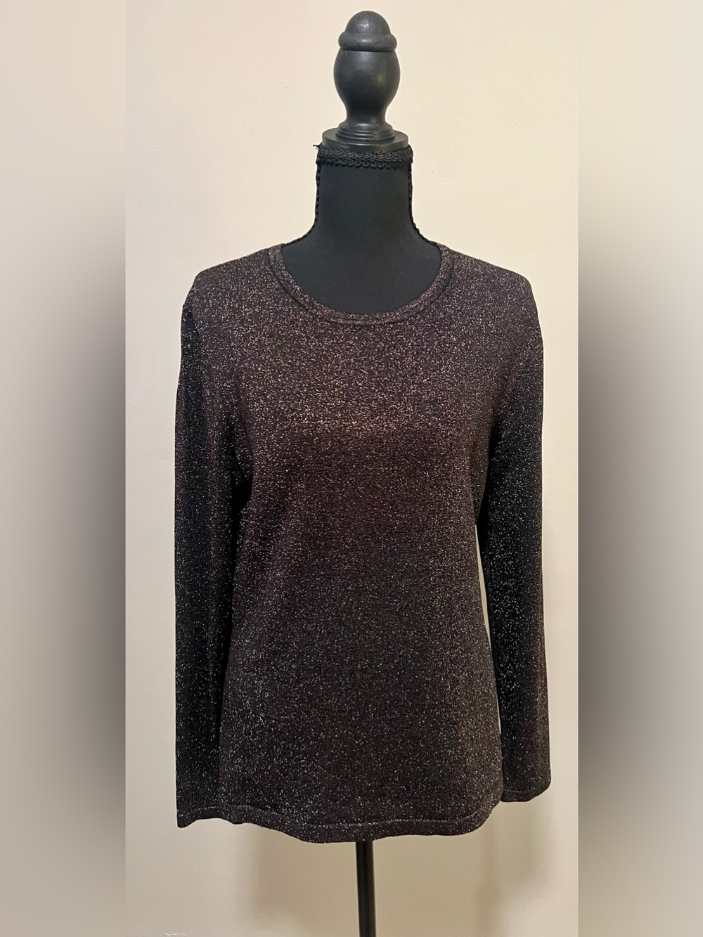 J. McLaughlin Sparkle Crewneck Long-Sleeve Top in Black